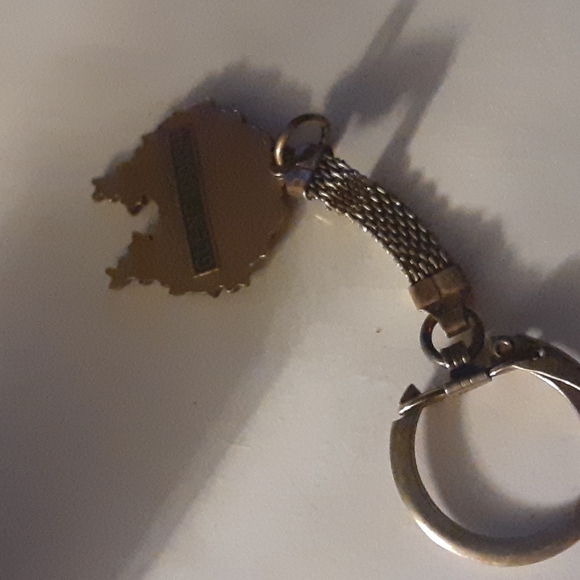 VINTAGE GLENFIDDICH KEYCHAIN CHARM NRMINT CONDITION - Picture 4 of 5